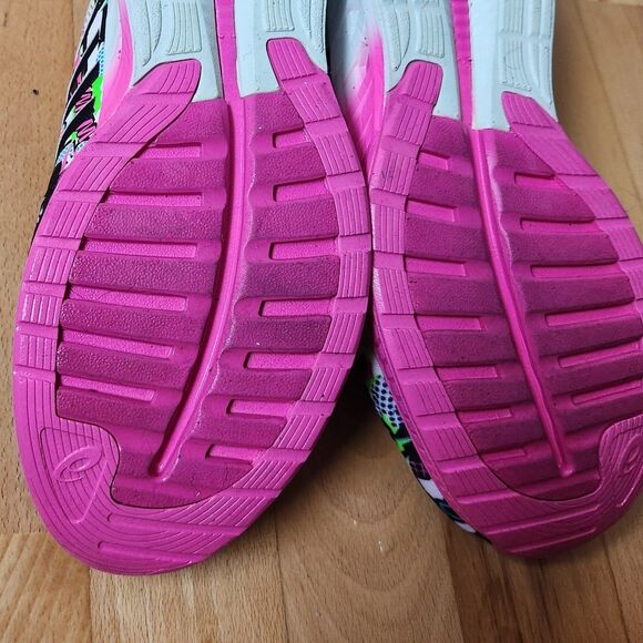 ASICS Size US 10, T6K8N FuzeGEL Women's Multicolor Running Athletic Shoe - Picture 8 of 8